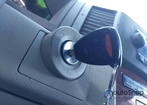 2005 Jeep Grand Cherokee Limited from USA, damaged, VIN 1J4HR58N65C629719